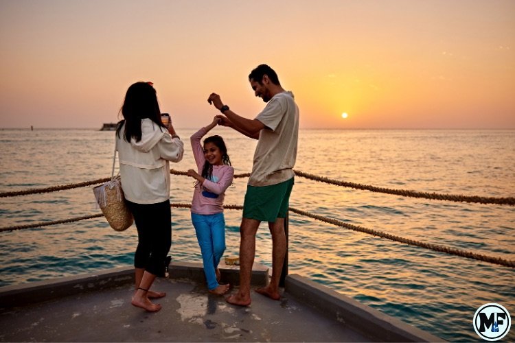 Mercy to Faith blog Images - Modern Idols: The Idols of Connection and Mind